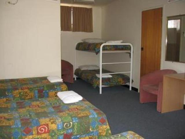 Red Cedars Motel Canberra Rum bild